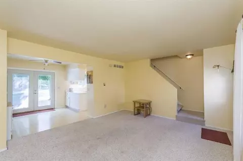 103 Sheffield Dr, Saline, MI 48176 photo 5