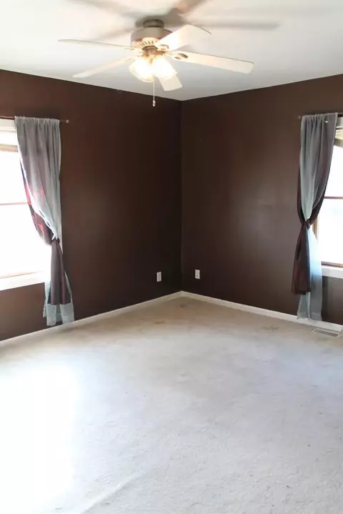 435 Madison, Jackson, MI 49202 photo 9