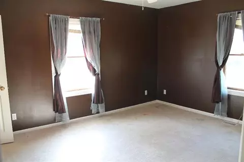 435 Madison, Jackson, MI 49202 photo 10