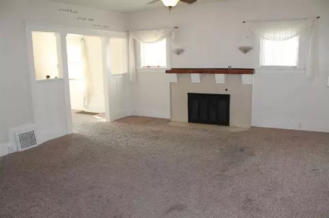 435 Madison, Jackson, MI 49202 photo 3