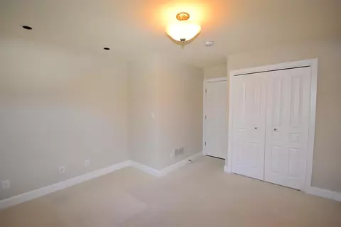 8221 Trail Rdg, Dexter, MI 48130 photo 25