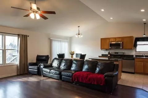 1142 Cooper Ct, Jackson, MI 49203 photo 3