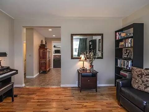 1015 Watson Dr, Saline, MI 48176 photo 7