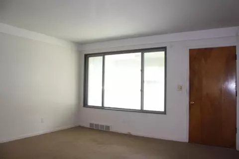 4101 Hayes, Wayne, MI 48184 photo 8