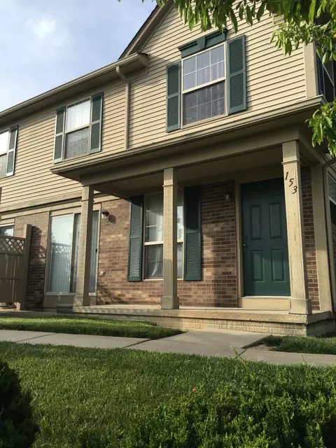 153 Commons Cir, Saline, MI 48176 photo 1