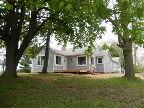 7310 Shepherd Rd, Adrian, MI 49221 photo 1