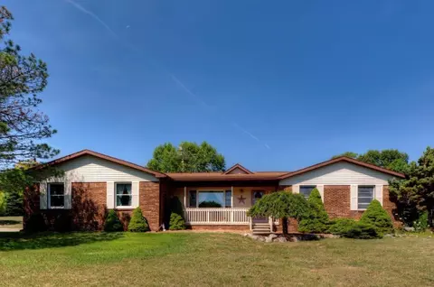 12890 Hadley Rd, Gregory, MI 48137 photo 2