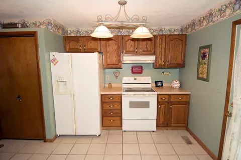 12890 Hadley Rd, Gregory, MI 48137 photo 10