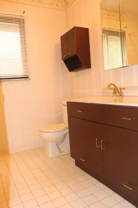 1224 Van Dusen Dr, Ann Arbor, MI 48103 photo 7