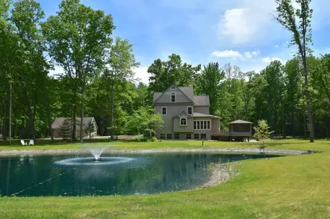 7667 Chamberlin Rd, Dexter, MI 48130 photo 2