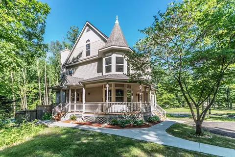 7667 Chamberlin Rd, Dexter, MI 48130 photo 1