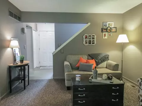 404 Hermitage Dr, Tecumseh, MI 49286 photo 4
