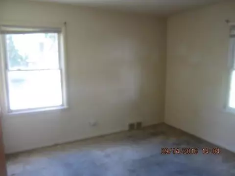 1014 Union St, Jackson, MI 49203 photo 5