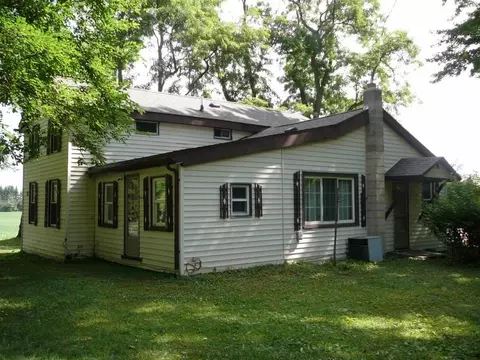 9441 Case Rd, Brooklyn, MI 49230 photo 2