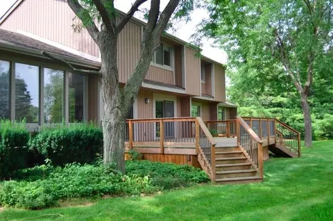 5535 Bellwether Dr, Saline, MI 48176 photo 5
