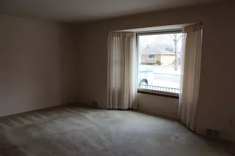 209 Donnalee Dr, Monroe, MI 48162 photo 3