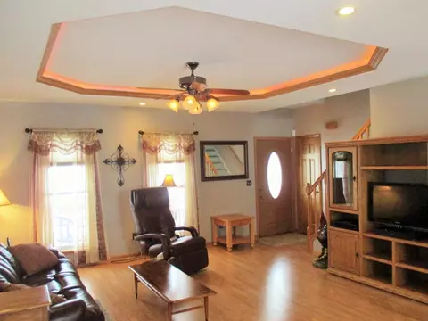 9910 Tuttlehill Rd, Maybee, MI 48159 photo 4
