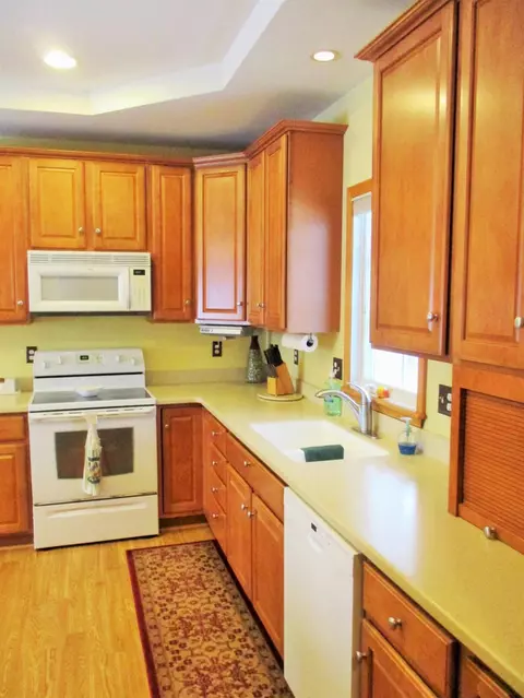 9910 Tuttlehill Rd, Maybee, MI 48159 photo 10