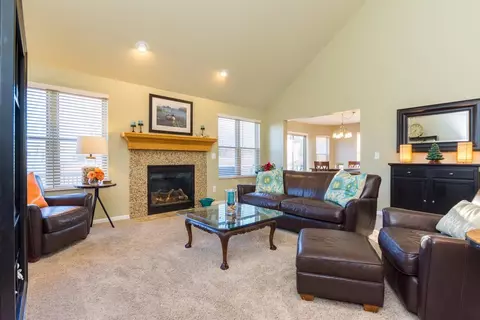 11377 Castleton Ct, Dexter, MI 48130 photo 5