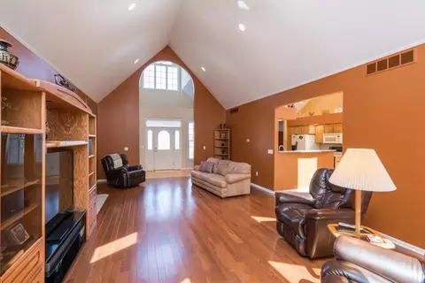 4657 Kestrel Ct, Dexter, MI 48130 photo 7
