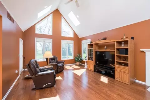 4657 Kestrel Ct, Dexter, MI 48130 photo 6