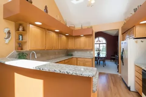 4657 Kestrel Ct, Dexter, MI 48130 photo 10