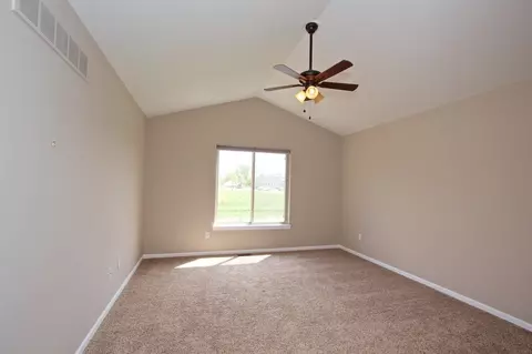 1038 Meadowview Dr, Tecumseh, MI 49286 photo 5
