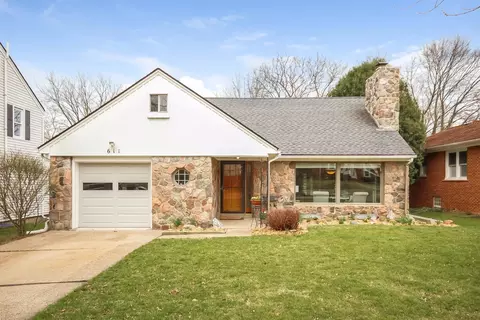 611 Eberwhite Blvd, Ann Arbor, MI 48103 photo 1