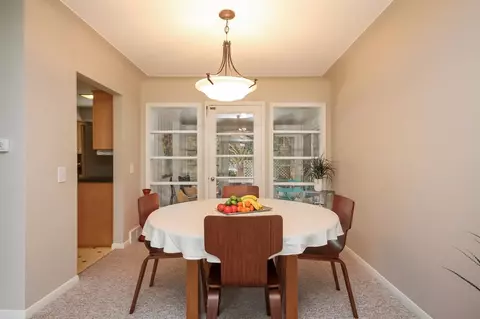 611 Eberwhite Blvd, Ann Arbor, MI 48103 photo 9