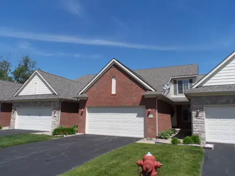 1017 Meadow View Dr, Tecumseh, MI 49286 photo 1