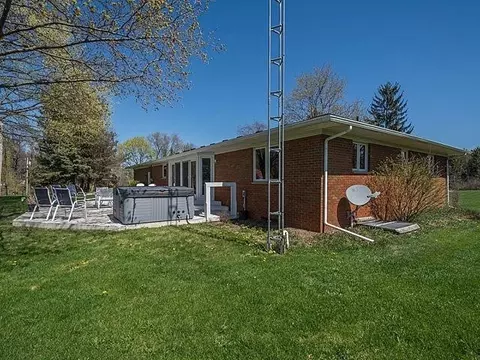 1877 Parker, Dexter, MI 48130 photo 4