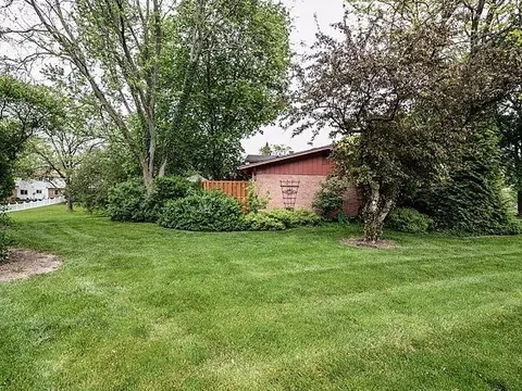 2577 Bunker Hill Rd, Ann Arbor, MI 48105 photo 8