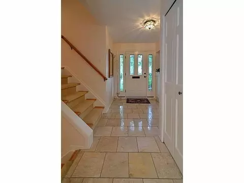 2577 Bunker Hill Rd, Ann Arbor, MI 48105 photo 10