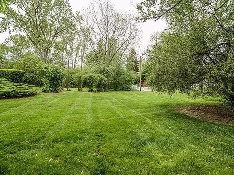 2577 Bunker Hill Rd, Ann Arbor, MI 48105 photo 4