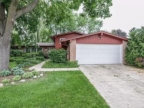 2577 Bunker Hill Rd, Ann Arbor, MI 48105 photo 3
