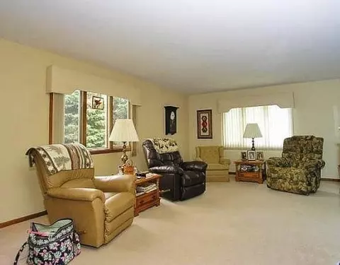 7435 Dell, Saline, MI 48176 photo 6
