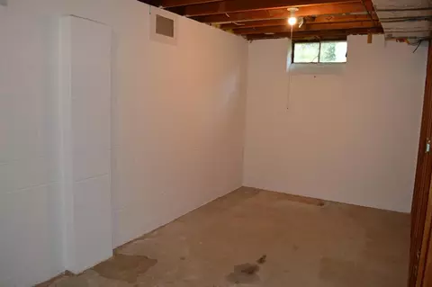 1930 Hampton Ct, Ann Arbor, MI 48103 photo 6