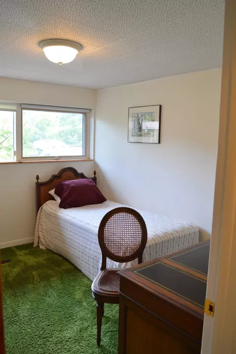 1930 Hampton Ct, Ann Arbor, MI 48103 photo 8