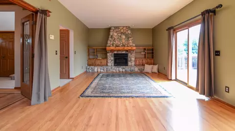 4557 Cameron Cir, Dexter, MI 48130 photo 9