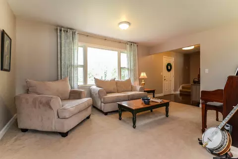 9605 Daisy Ln, Dexter, MI 48130 photo 9