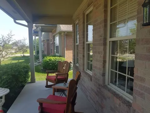 29406 Cahill Rd, Flat Rock, MI 48134 photo 2