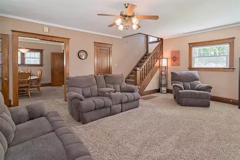 341 Edward St, Jackson, MI 49201 photo 5