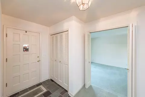 2113 Delaware Dr, Ann Arbor, MI 48103 photo 7