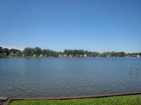 1465 Triangle Lake Rd, Howell, MI 48843 photo 6