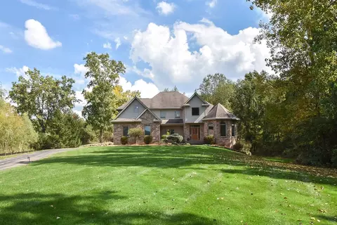 3760 Crystal Ct, Dexter, MI 48130 photo 2