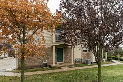 188 Commons Ct, Saline, MI 48176 photo 2