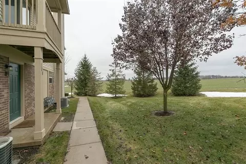 188 Commons Ct, Saline, MI 48176 photo 5