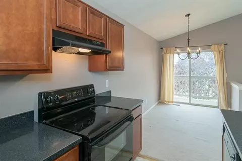 188 Commons Ct, Saline, MI 48176 photo 16