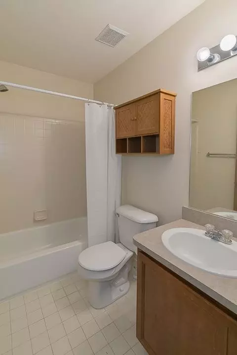 188 Commons Ct, Saline, MI 48176 photo 28