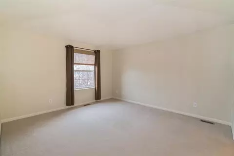 188 Commons Ct, Saline, MI 48176 photo 20